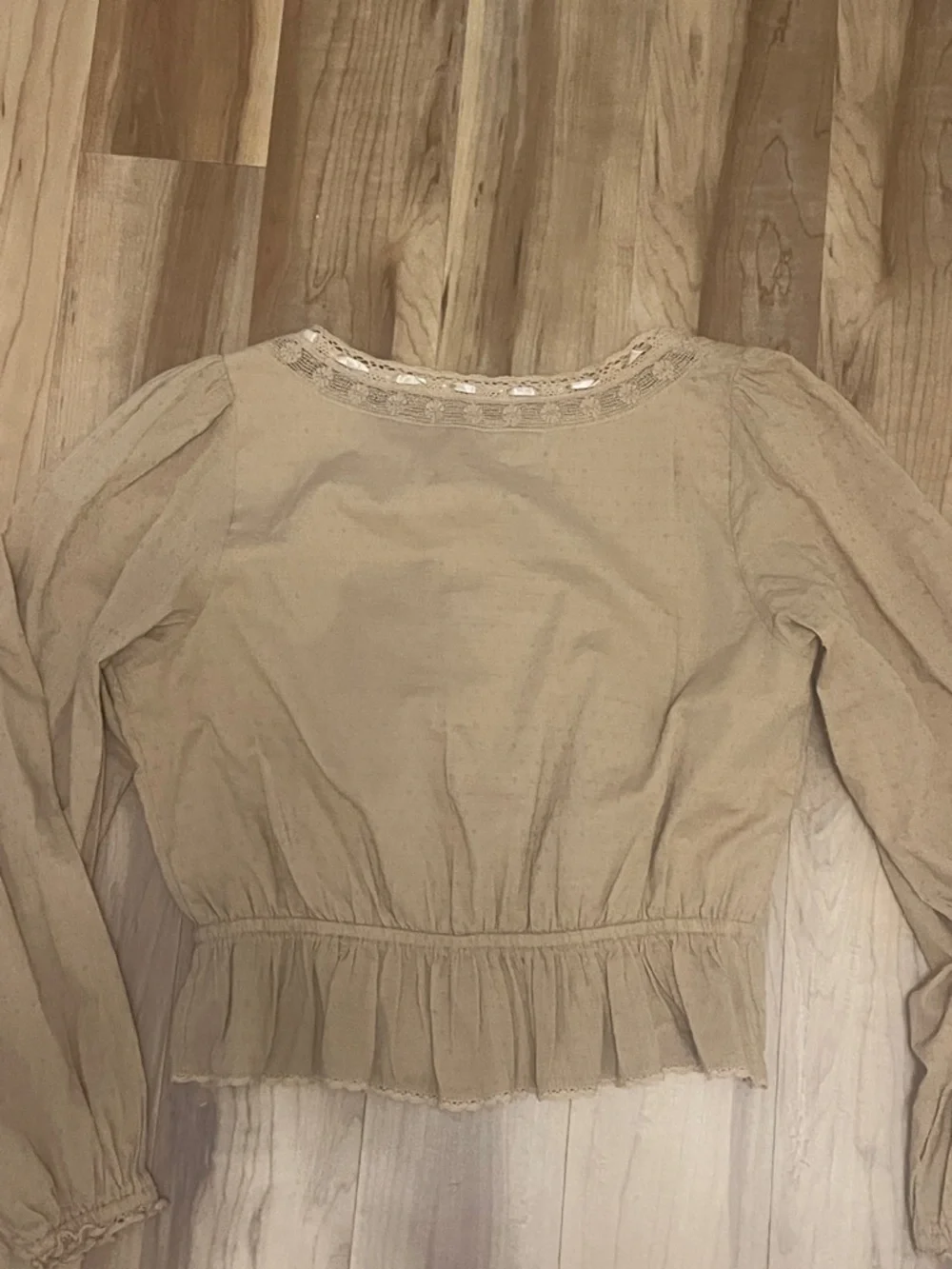 American Eagle Boho Peasant Top Medium NWT Lace Trim Prairie Cottagecore - Picture 7 of 7